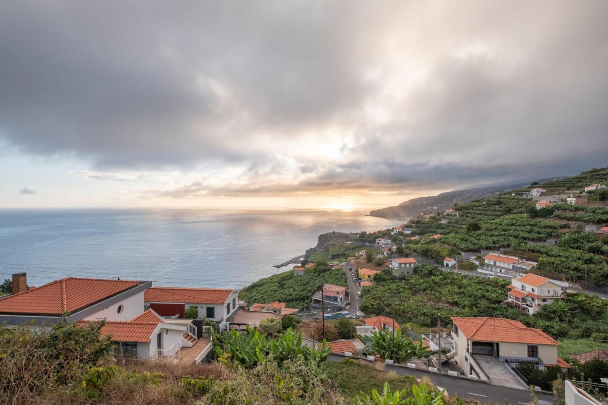 Casa Almada Holiday home *