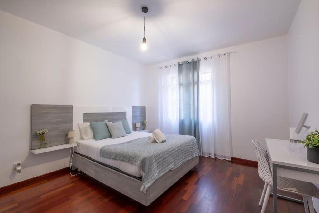 Casa Almada Holiday home *